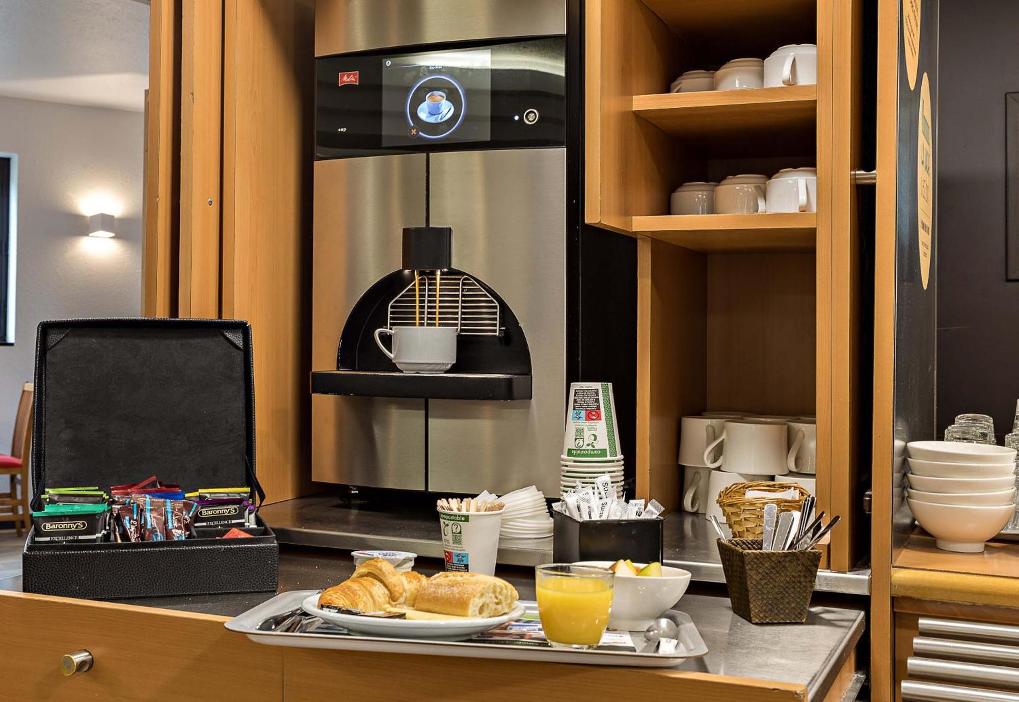 B&B Hotel Rouen Centre Rive Gauche Zewnętrze zdjęcie
